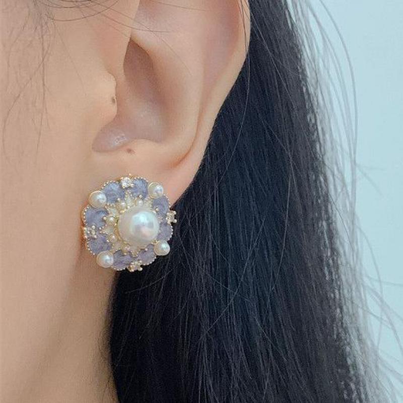 Pearl Earring Stud - 女性のための紫色のオイルドロップフラワー付きヴィンテージイヤリング、フレンチイヤリング、925シルバーニードル、トレンディなジュエリー、2024